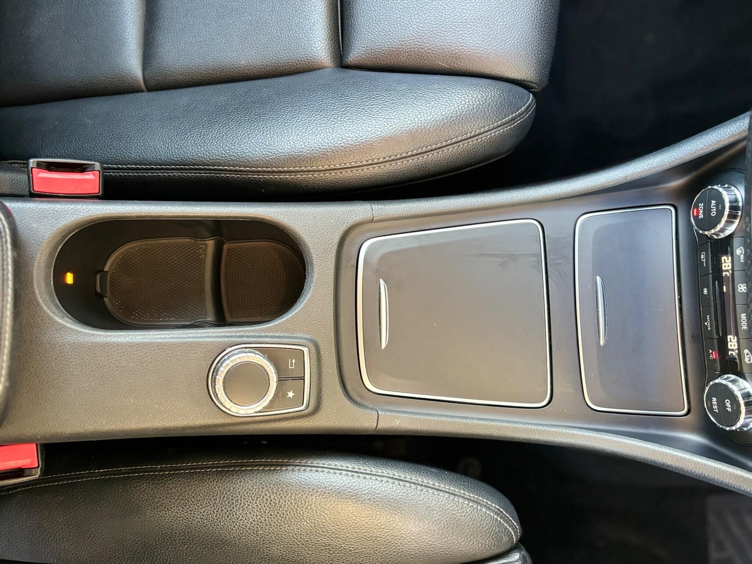 Used Mercedes-Benz A-Class 2016 for sale - 77892273: Photo 25