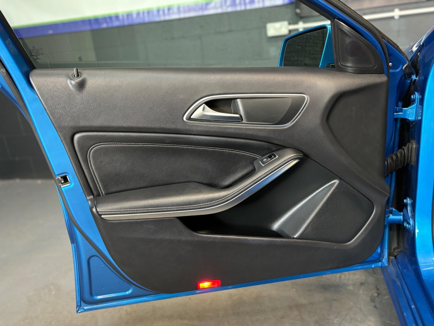 Used Mercedes-Benz A-Class 2016 for sale - 77892273: Photo 32