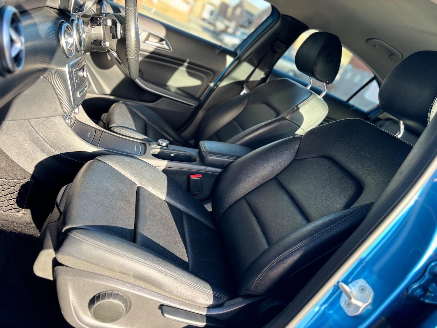 Used Mercedes-Benz A-Class 2016 for sale - 77892273: Photo 40