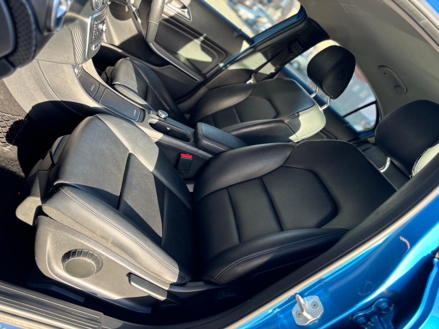 Used Mercedes-Benz A-Class 2016 for sale - 77892273: Photo 41