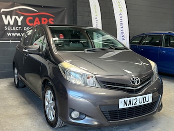 Used Toyota Yaris 2012 for sale - 79146125: Photo