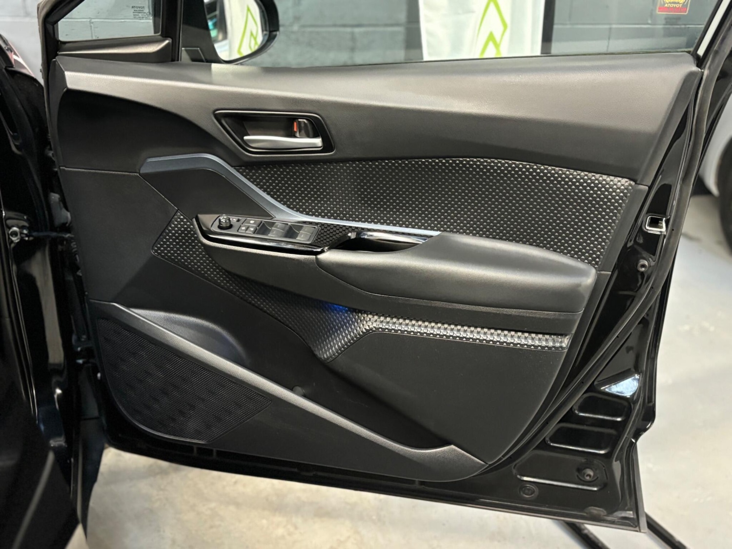 Used Toyota C-HR 2021 for sale - 78100251: Photo 21