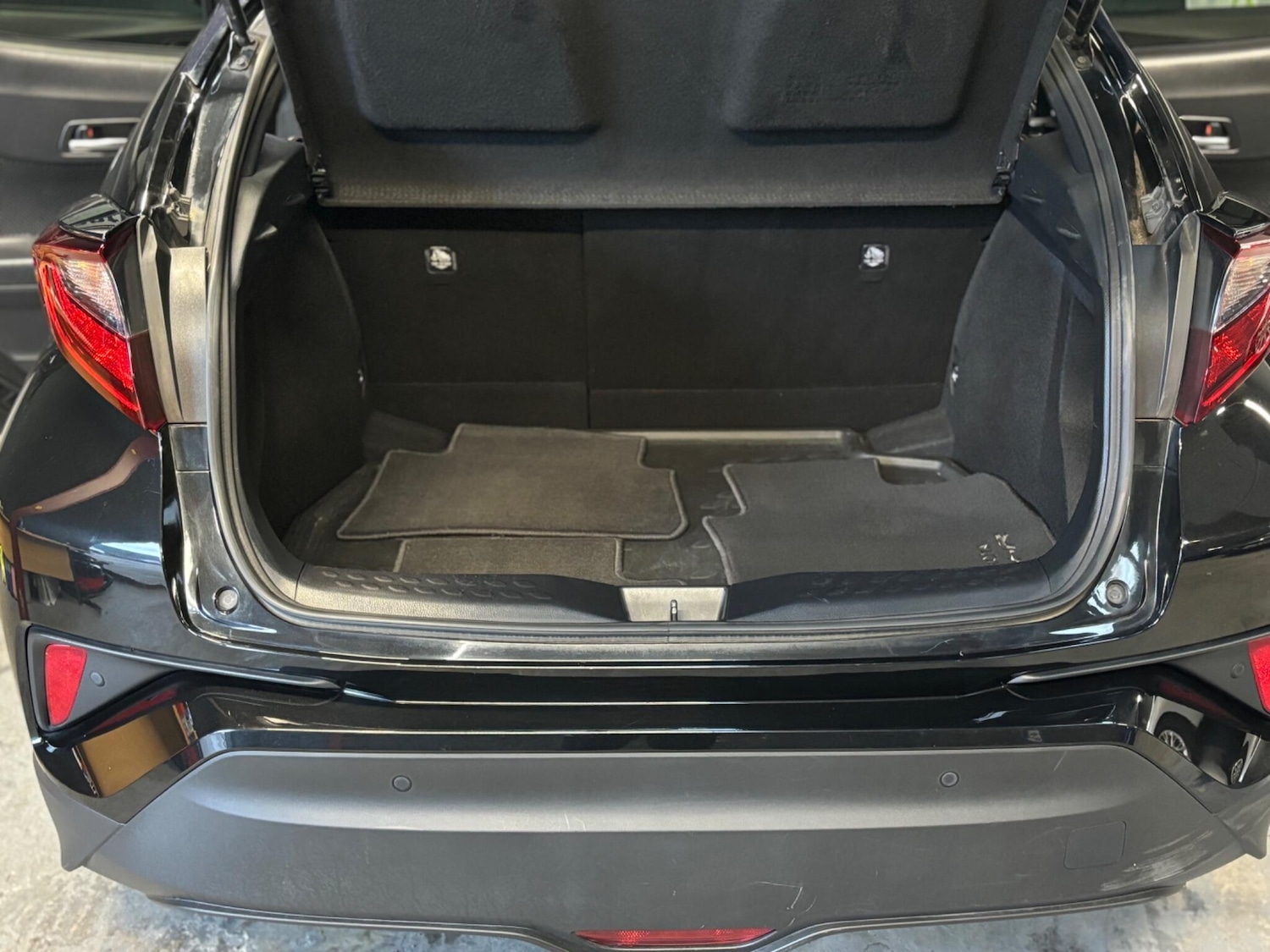 Used Toyota C-HR 2021 for sale - 78100251: Photo 26