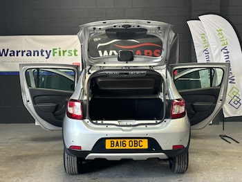 Used Dacia Sandero Stepway 2016 for sale - 78783985: Photo