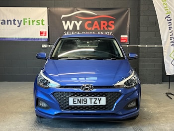 Used Hyundai i20 2019 for sale - 78675937: Photo