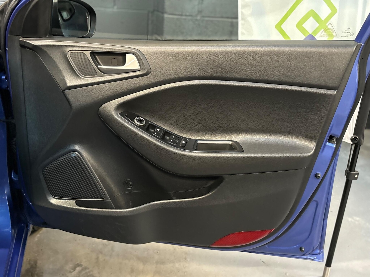 Used Hyundai i20 for sale - 77925325: Photo 26