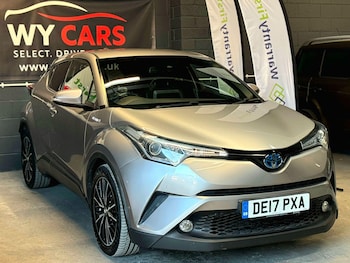Used Toyota C-HR 2017 for sale - 79325026: Photo