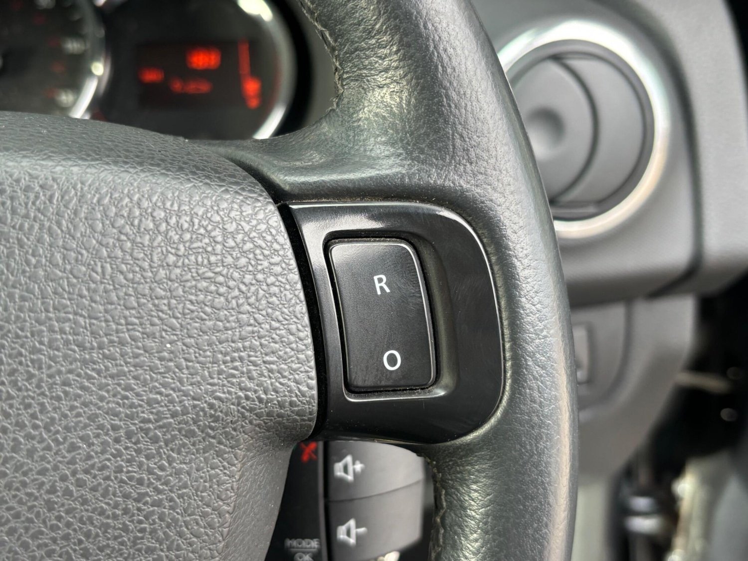 Used Dacia Sandero 2015 for sale - 77909408: Photo 17