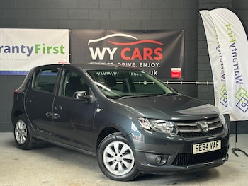 Used Dacia Sandero 2015 for sale - 77909408: Photo