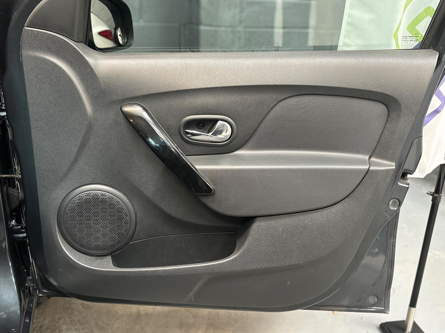 Used Dacia Sandero 2015 for sale - 77909408: Photo 23