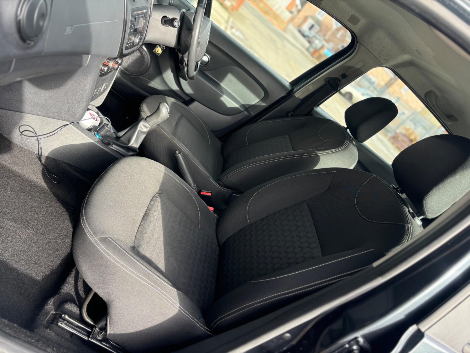 Used Dacia Sandero 2015 for sale - 77909408: Photo 34