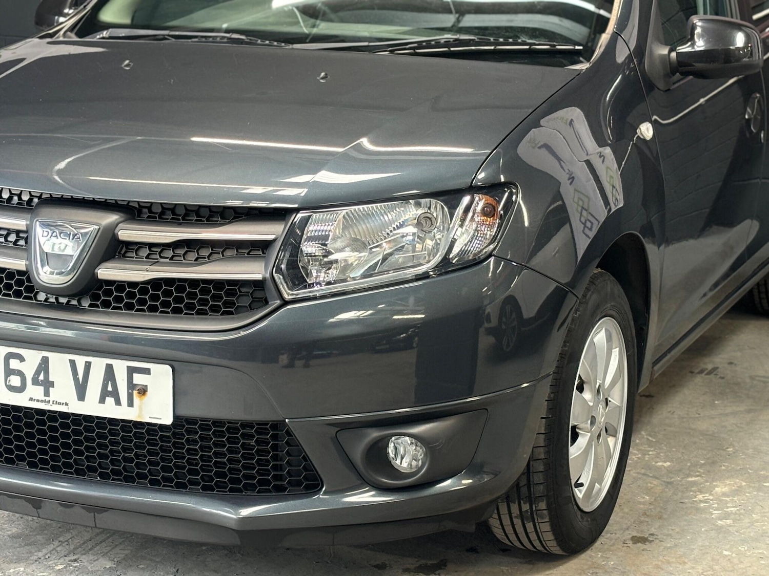 Used Dacia Sandero 2015 for sale - 77909408: Photo 35