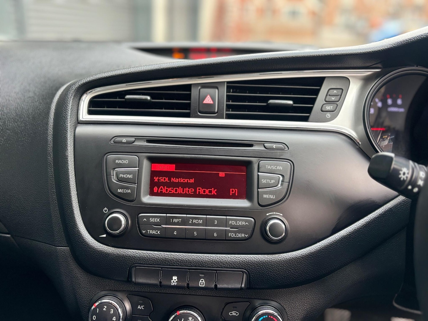 Used Kia Ceed 2017 for sale - 77982700: Photo 28