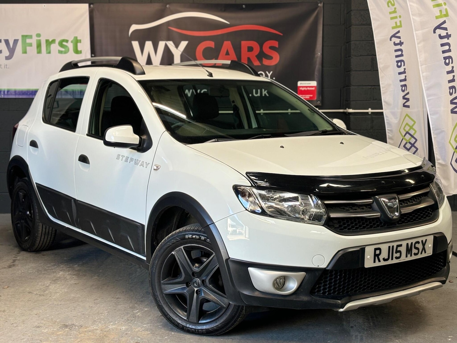 Used Dacia Sandero Stepway 2015 for sale - 78157323: Photo 1