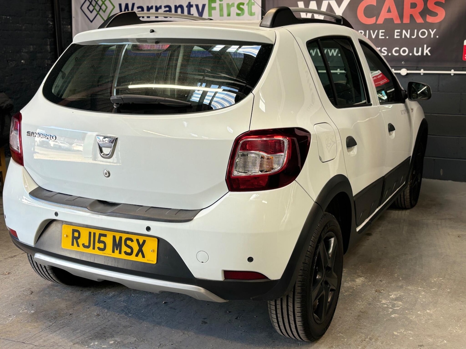Used Dacia Sandero Stepway 2015 for sale - 78157323: Photo 10