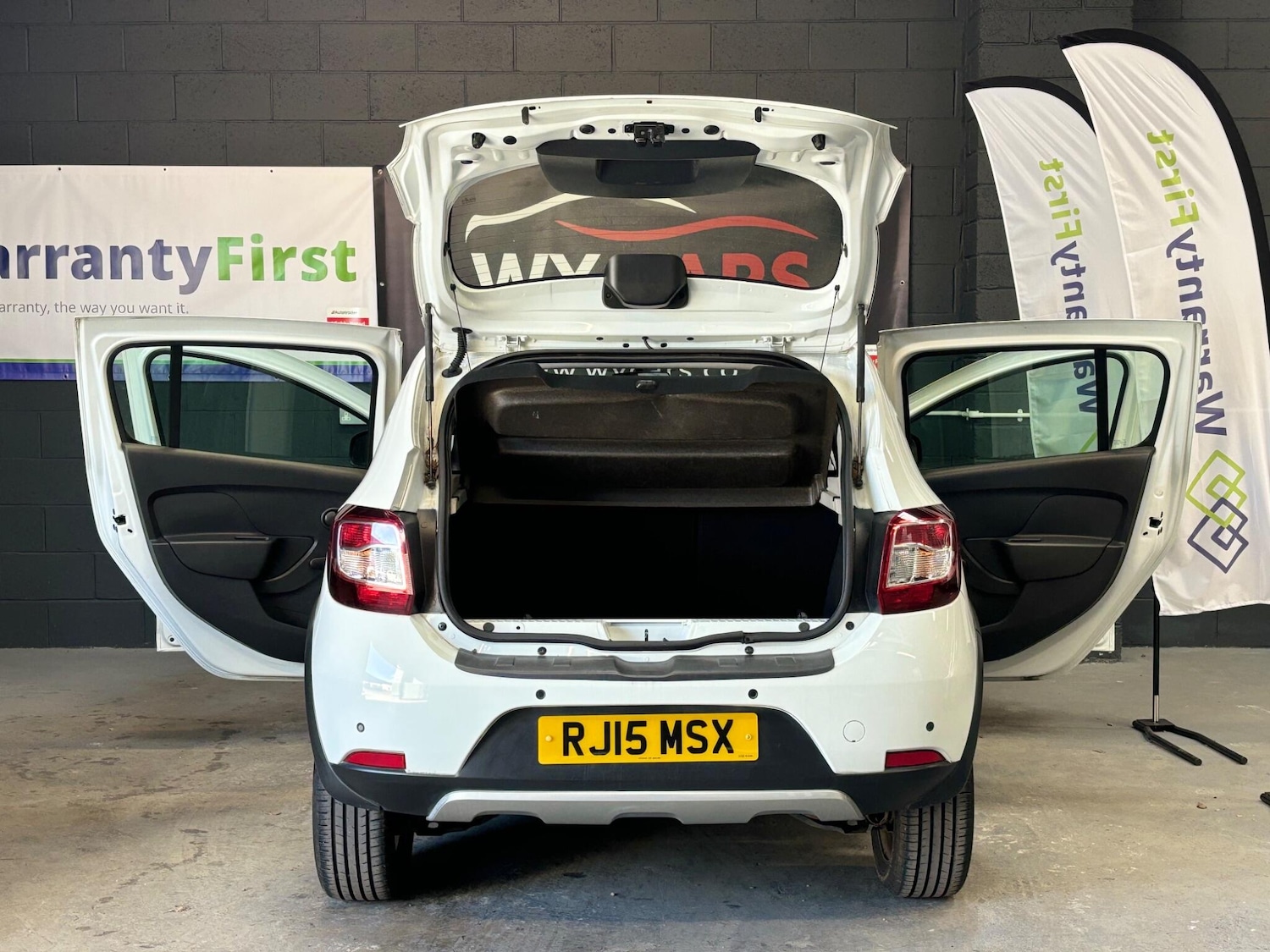 Used Dacia Sandero Stepway 2015 for sale - 78157323: Photo 11