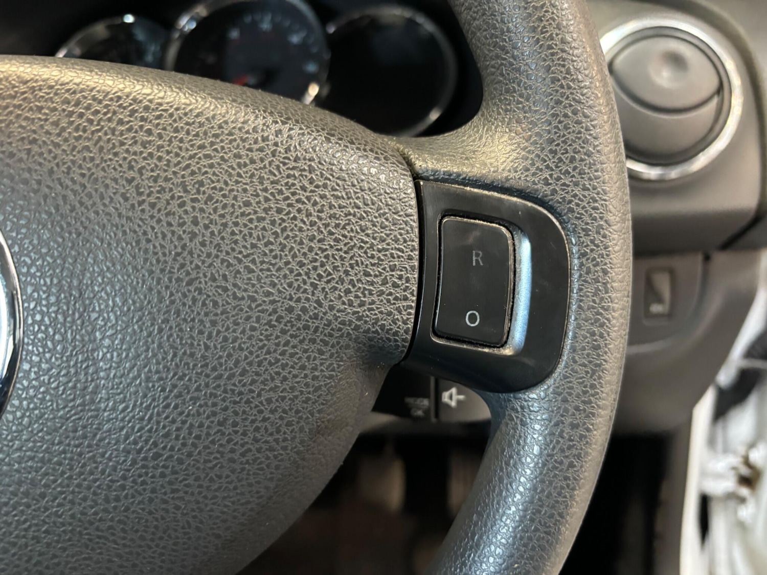 Used Dacia Sandero Stepway 2015 for sale - 78157323: Photo 25