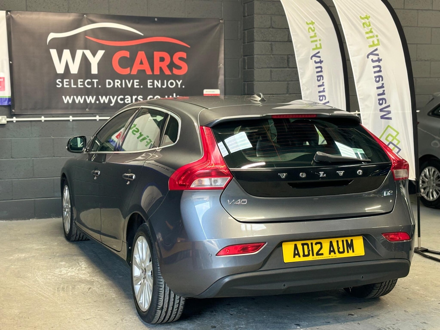 Used Volvo V40 2012 for sale - 78058058: Photo 5