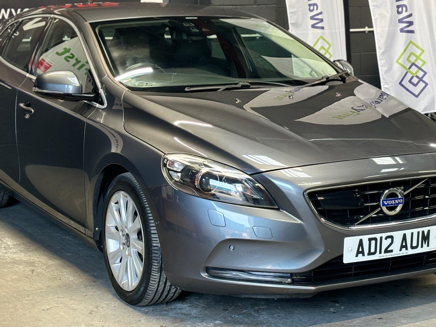 Used Volvo V40 2012 for sale - 78058058: Photo 7