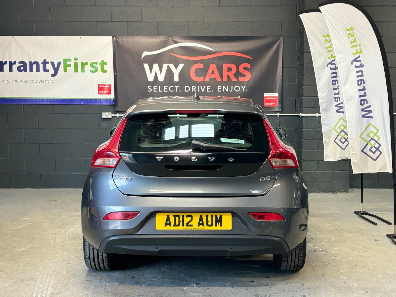 Used Volvo V40 2012 for sale - 78058058: Photo 8