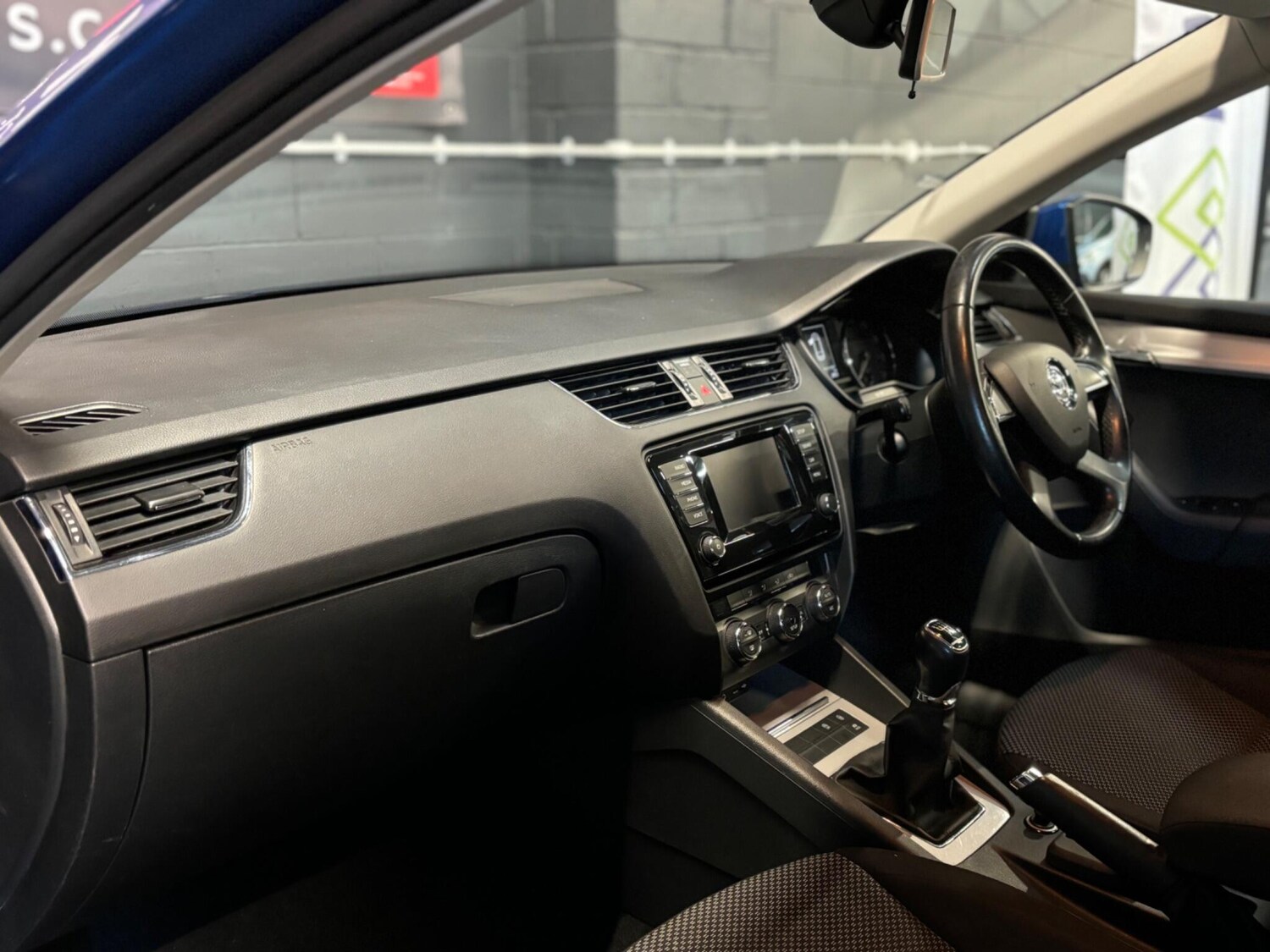 Used Skoda Octavia 2015 for sale - 78058196: Photo 11