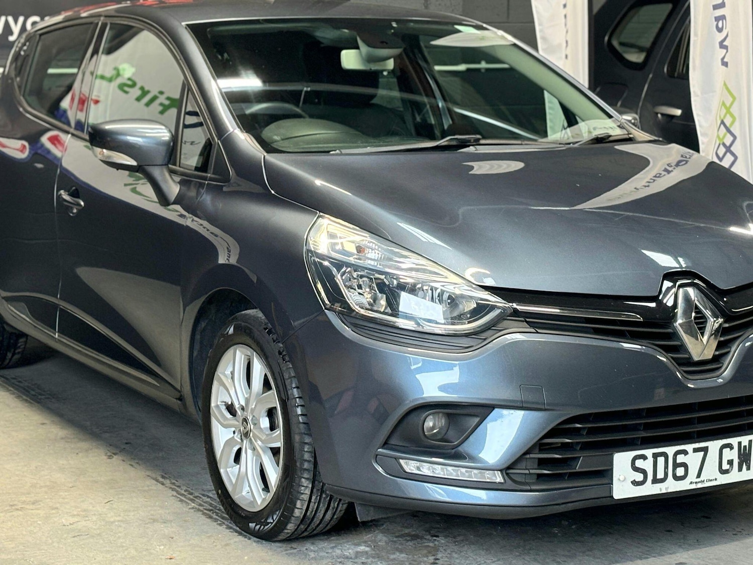 Used Renault Clio 2017 for sale - 77994220: Photo 13