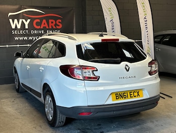 Used Renault Megane 2011 for sale - 78291217: Photo