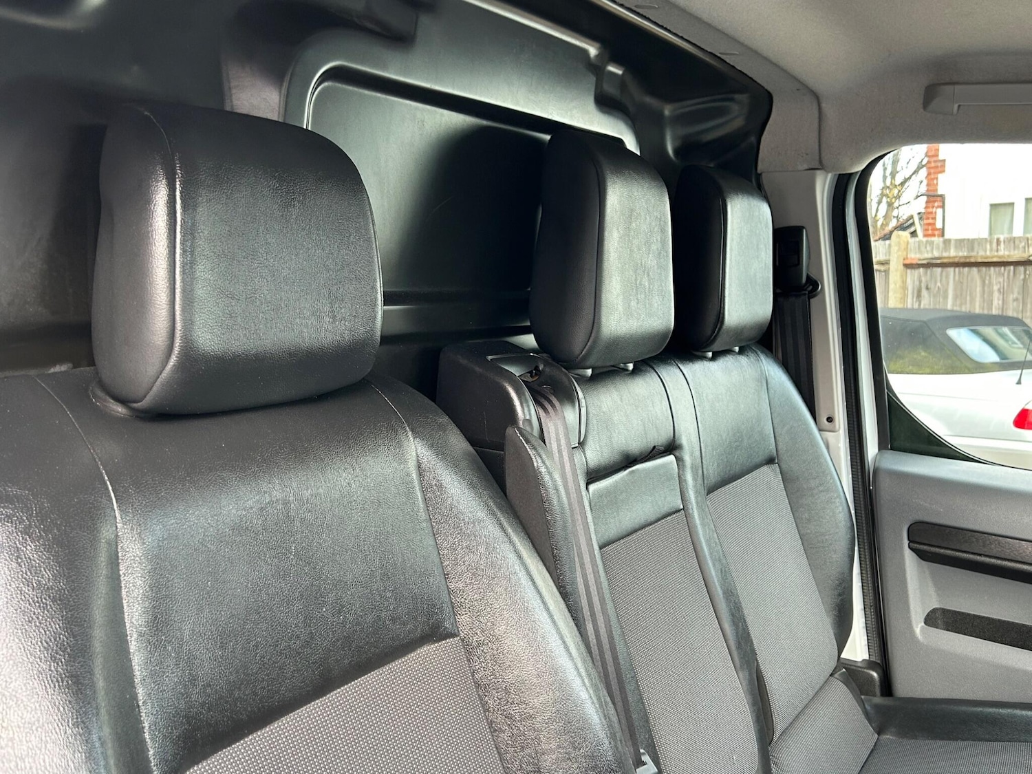 Used Peugeot Expert 2020 for sale - 76898826: Photo 17