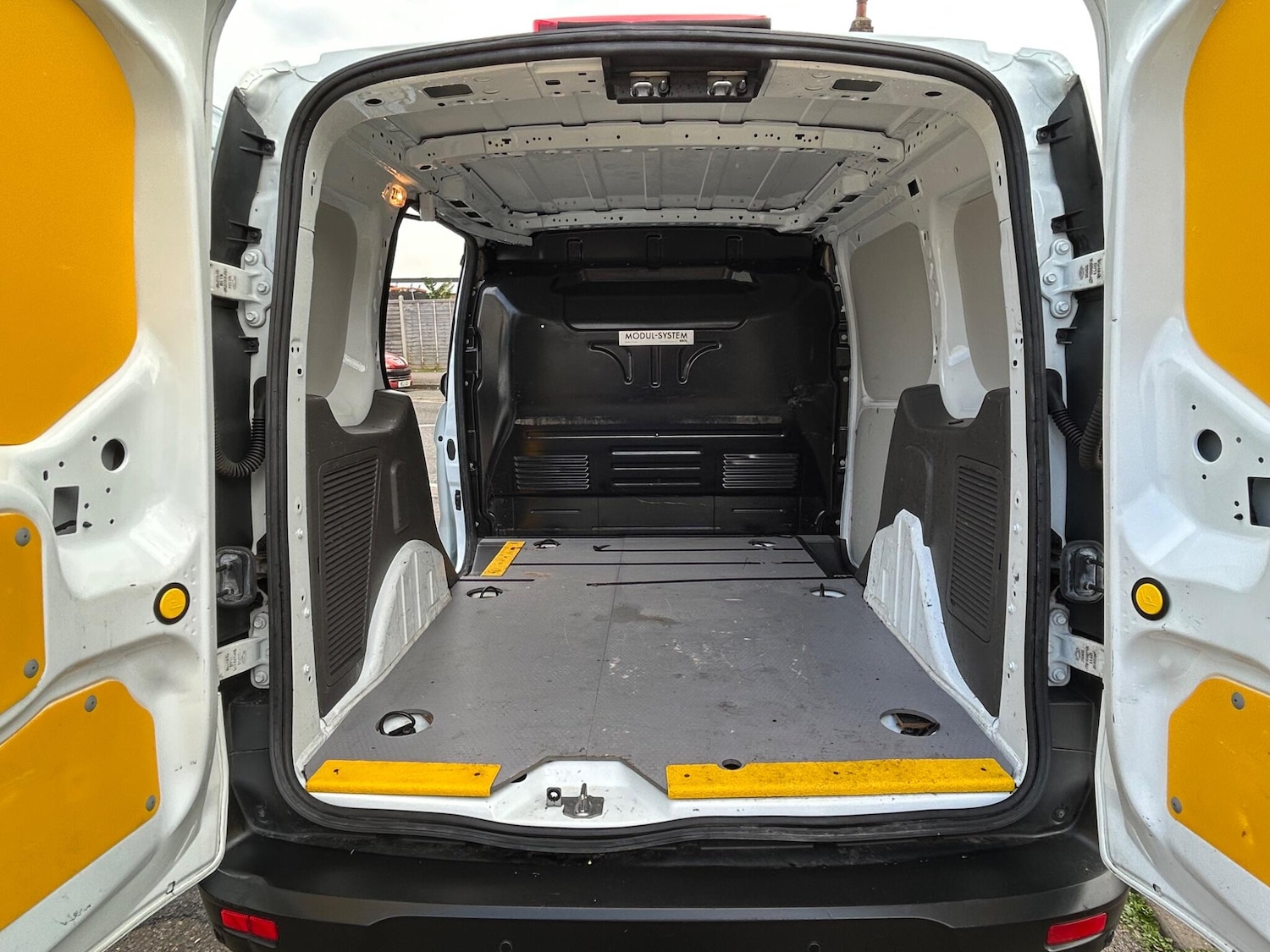 Used Ford Transit Connect 2020 for sale - 78035160: Photo 6