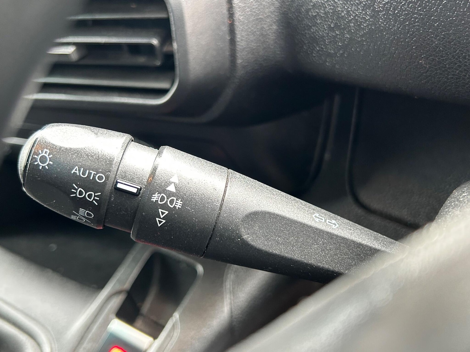 Used Peugeot Partner 2020 for sale - 77376112: Photo 18