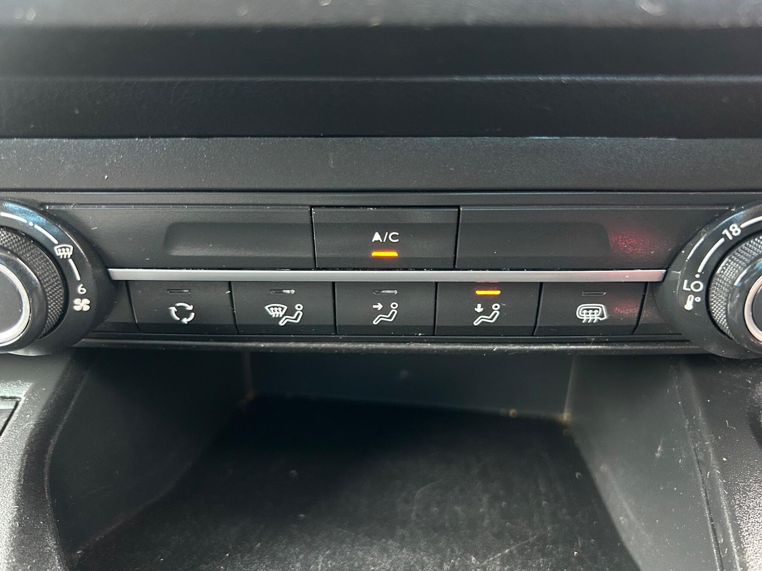 Used Peugeot Partner 2020 for sale - 77376112: Photo 19