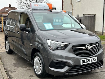 Used Vauxhall Combo 2020 for sale - 77040650: Photo