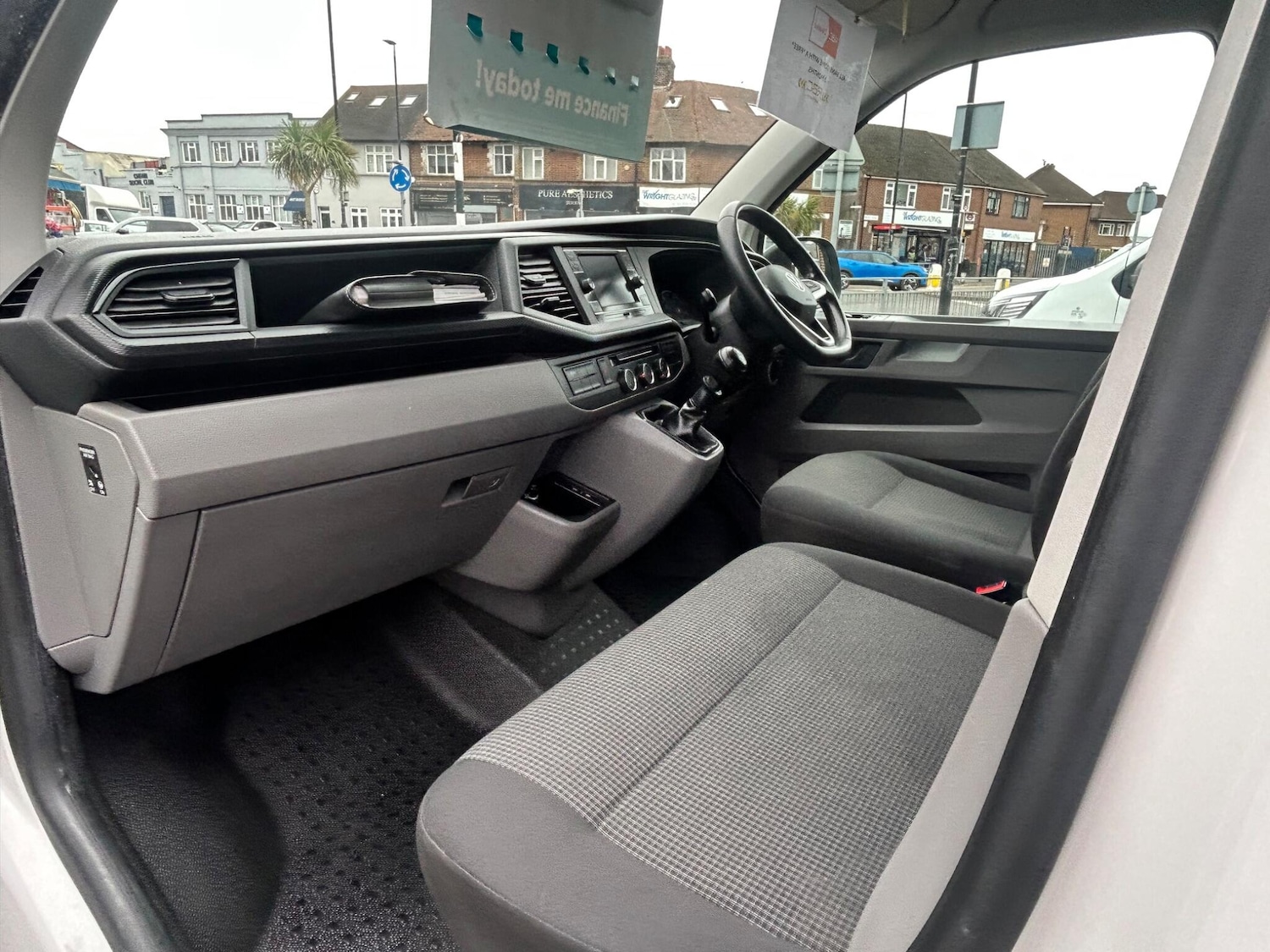 Used Volkswagen Transporter 2021 for sale - 77598394: Photo 8