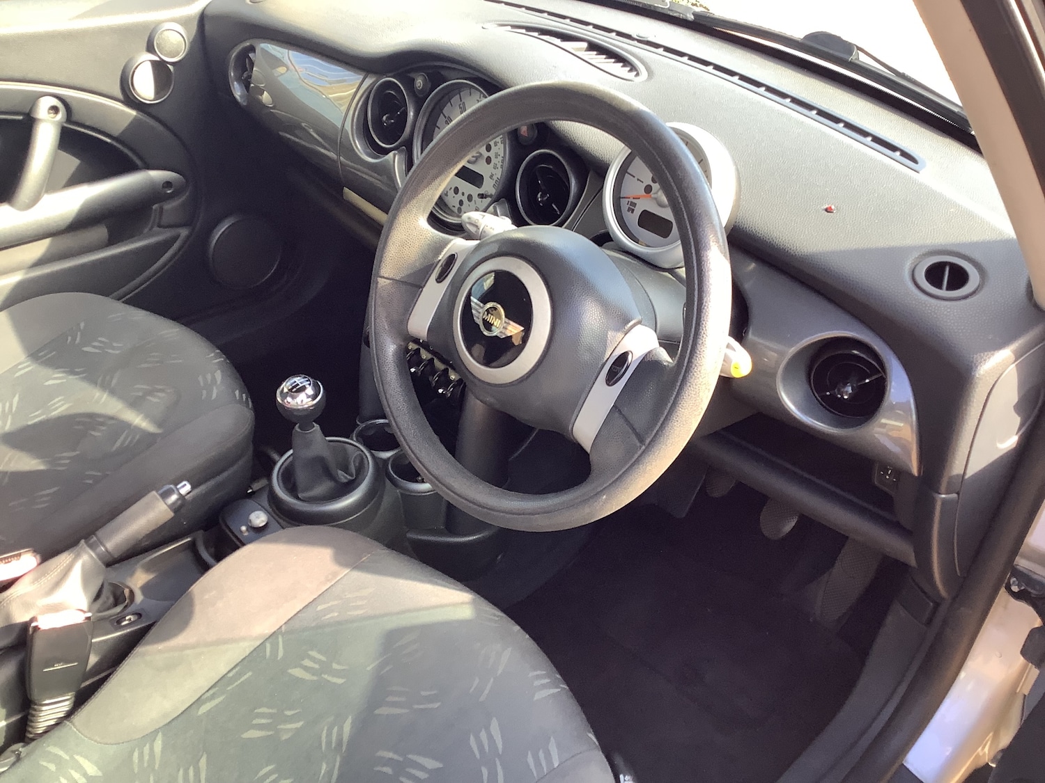 Used MINI Hatch 2005 for sale - 76115676: Photo 11