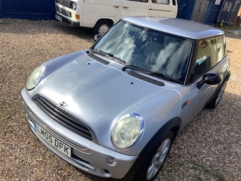 Used MINI Hatch 2005 for sale - 76115676: Photo