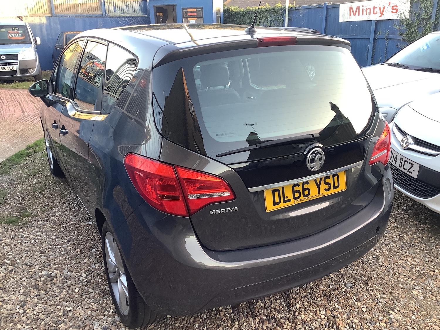 Used Vauxhall Meriva 2016 for sale - 76737971: Photo 6