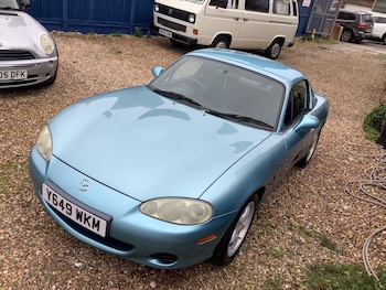 2001 (Y) - 1.8i 2dr