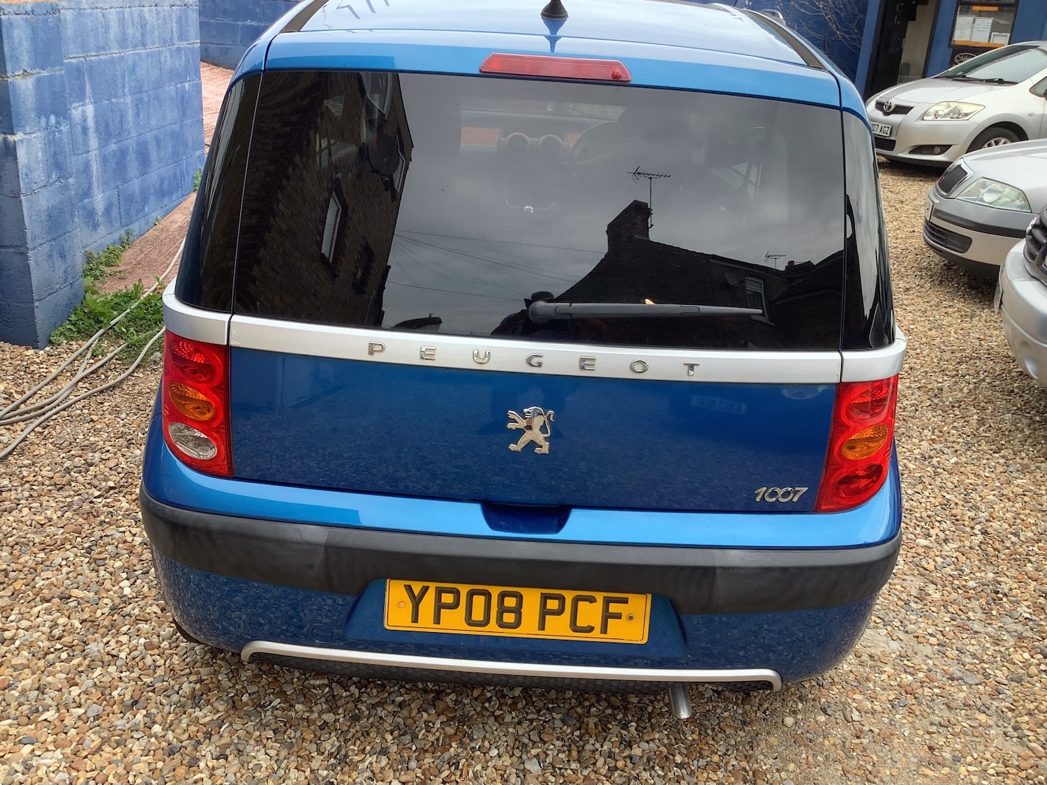 Vehicle 9