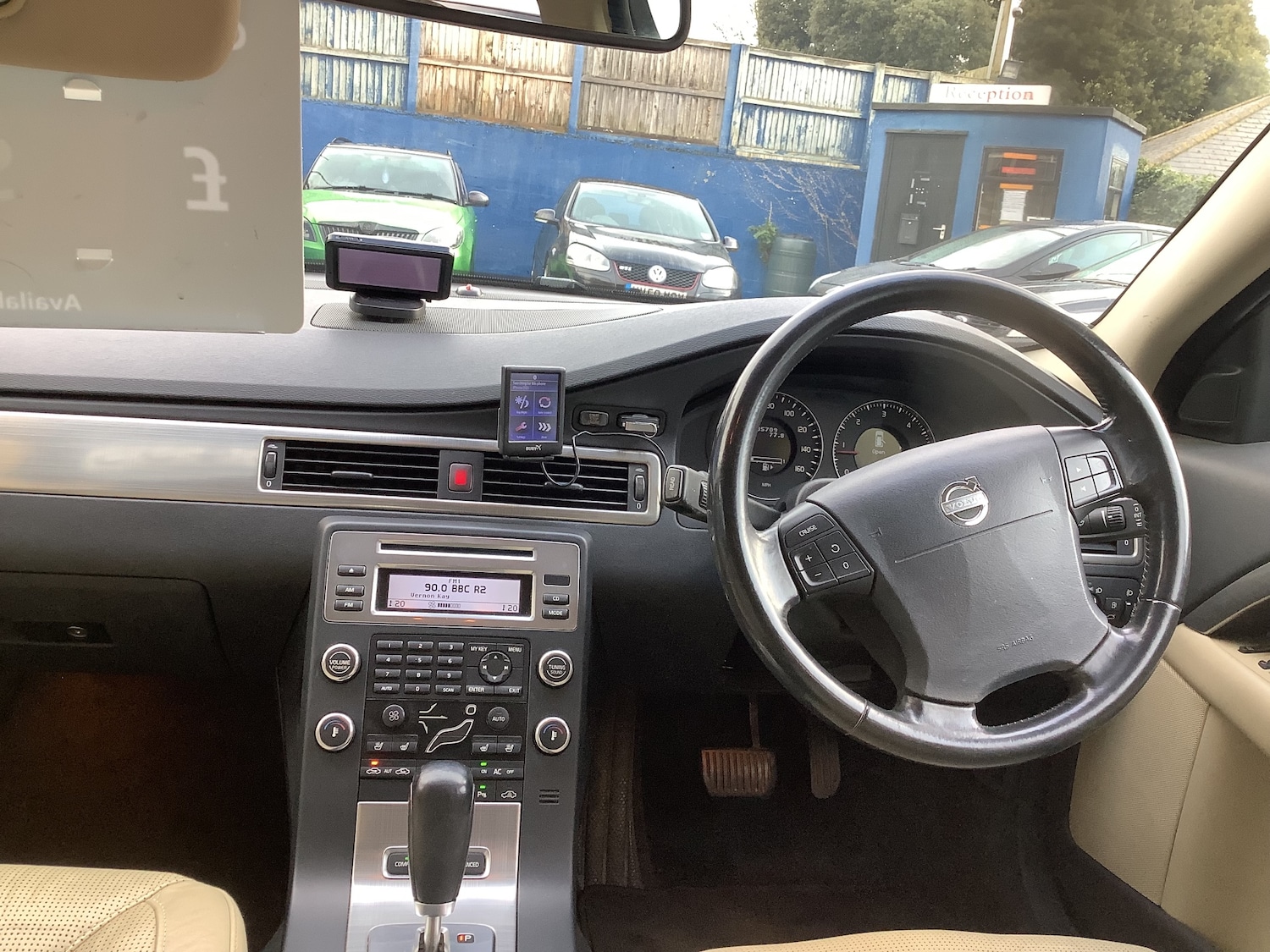 Used Volvo V70 2008 for sale - 76673331: Photo 9