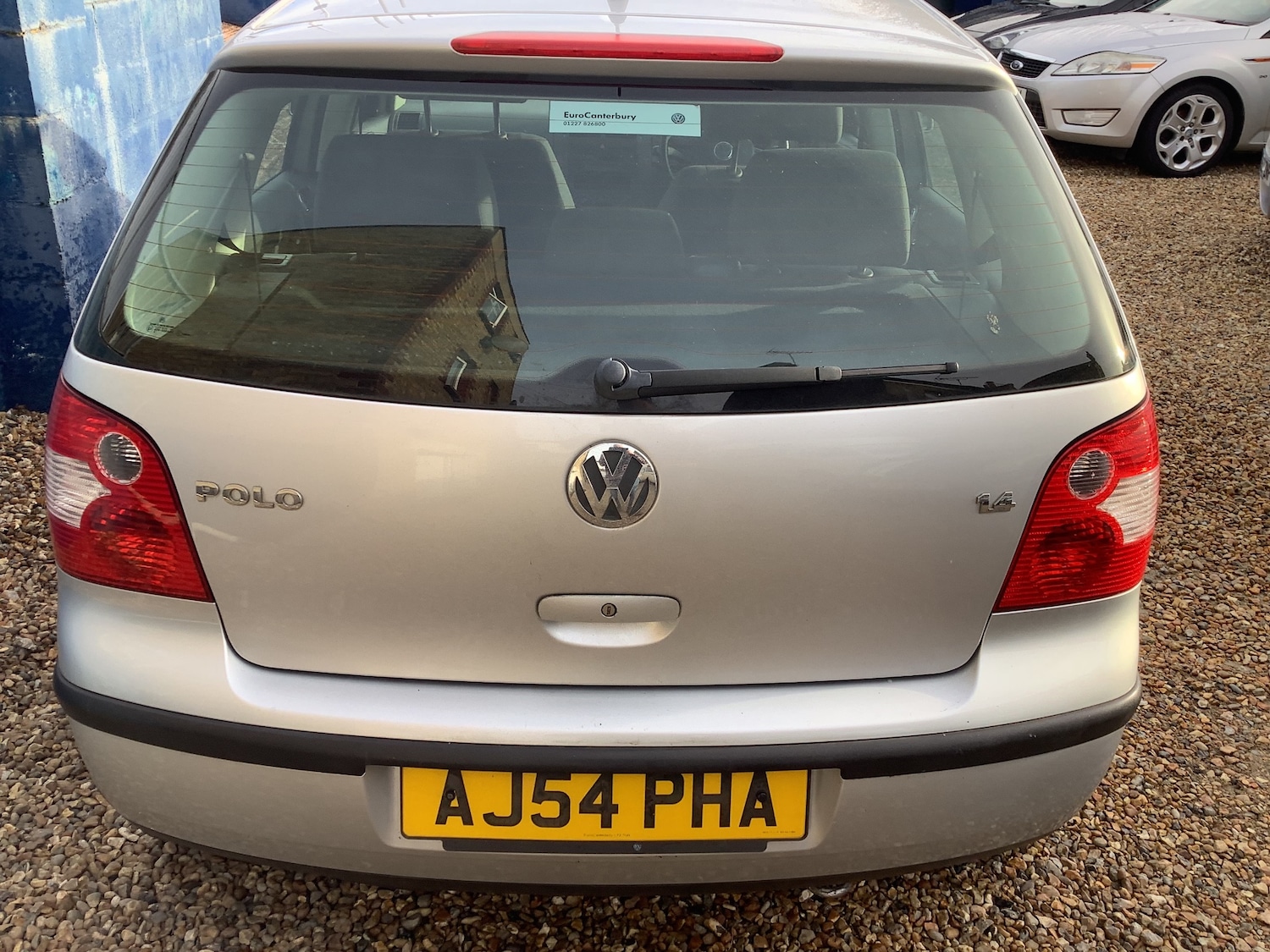 Used Volkswagen Polo 2004 for sale - 76969427: Photo 4