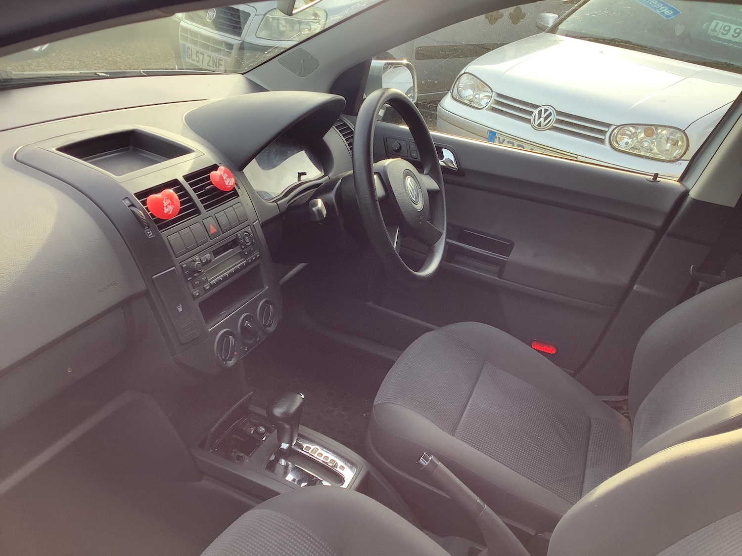 Used Volkswagen Polo 2004 for sale - 76969427: Photo 9