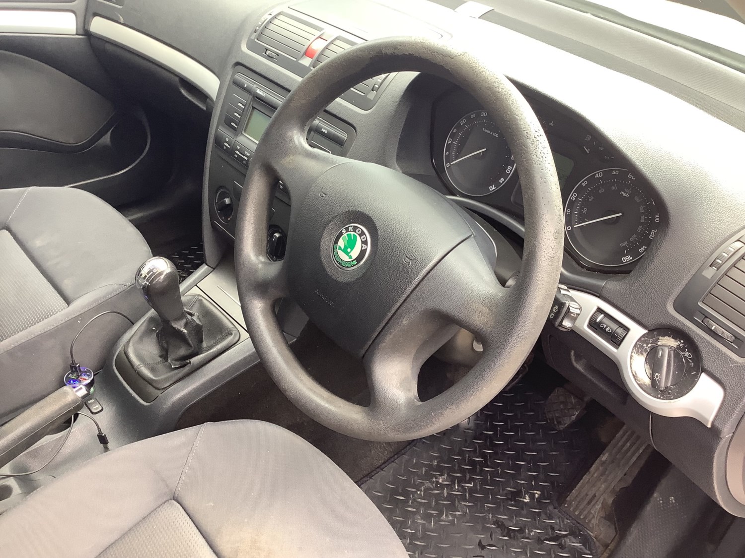 Skoda Octavia 2005 (55) - 2.0 FSI Ambiente 5dr - Image 10