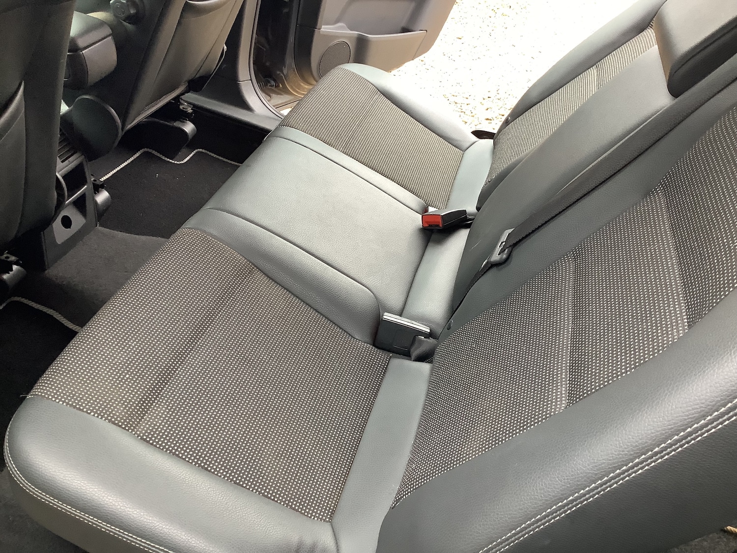 Used Vauxhall Zafira 2011 for sale - 77516516: Photo 12