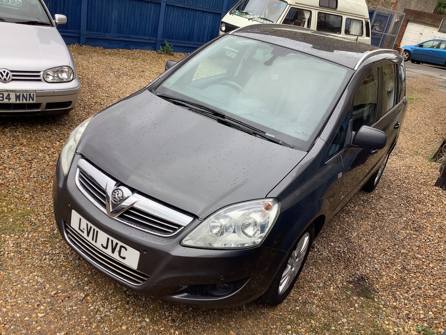 Used Vauxhall Zafira 2011 for sale - 77516516: Photo 2