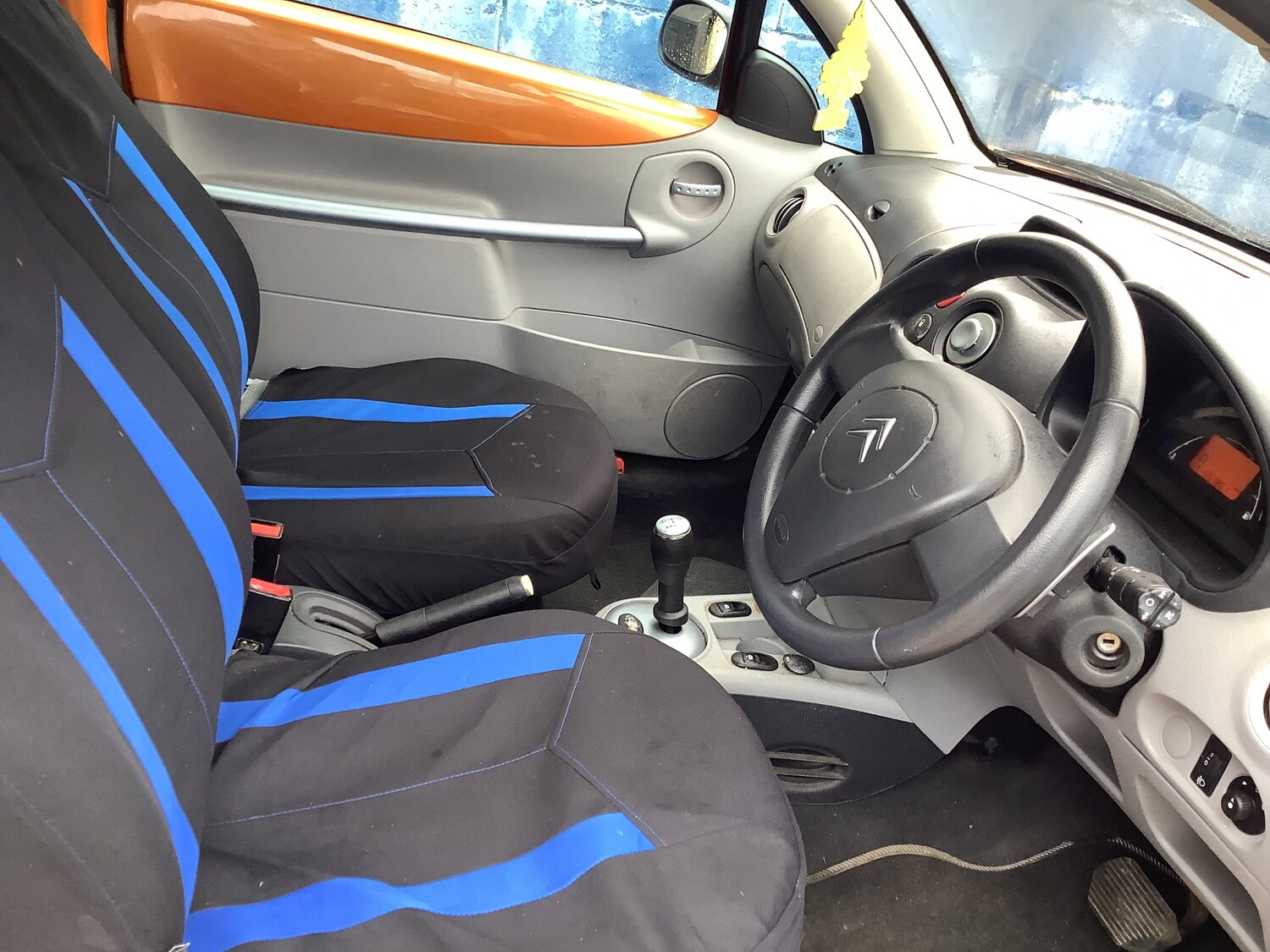 Used Citroen C3 Pluriel 2003 for sale - 77491051: Photo 8