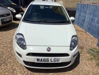 Used Fiat Punto 2016 for sale - 75179381: Photo