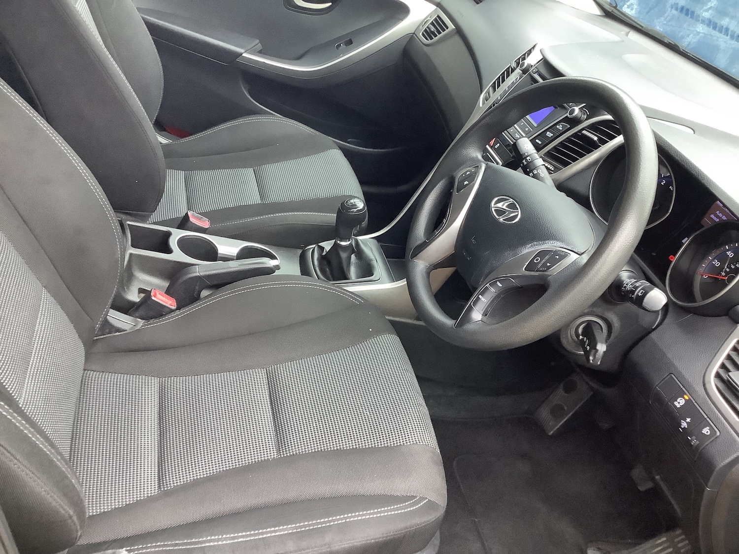 Used Hyundai i30 2012 for sale - 76625803: Photo 11