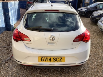 Used Vauxhall Astra 2014 for sale - 76599501: Photo