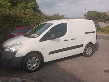 Used Peugeot Partner 2018 for sale - 75550353: Photo