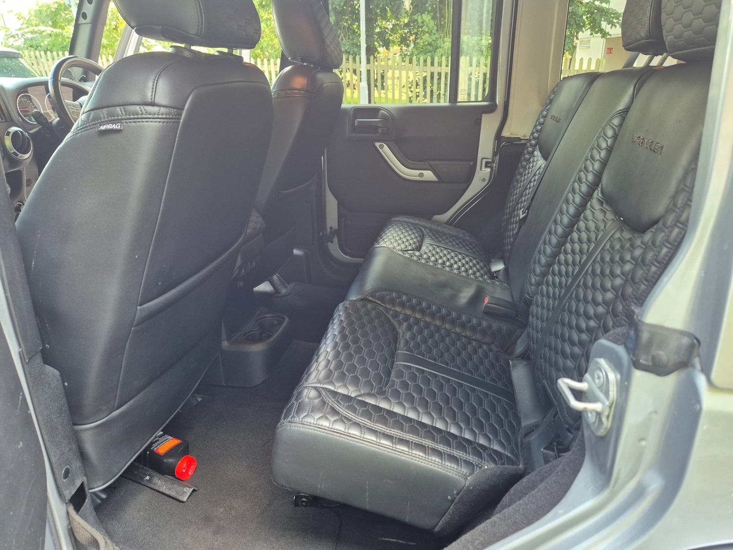 Used Jeep Wrangler 2015 for sale - 76422129: Photo 8